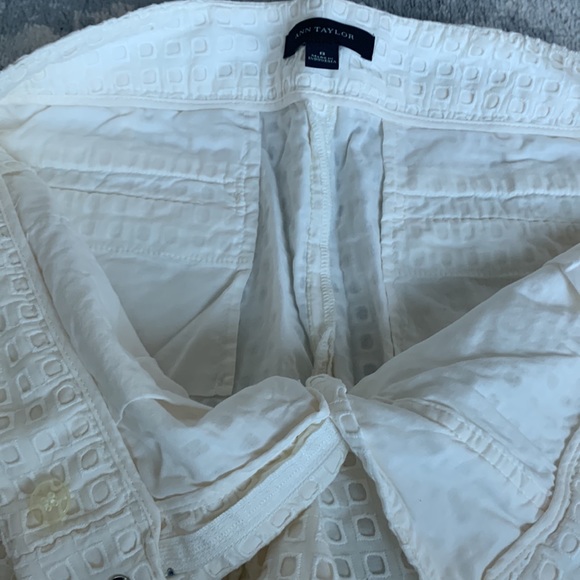 White eyelet shorts - Picture 5 of 5